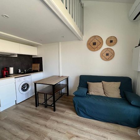 Petite Maison De Vacances Au Bord De L'Eau Leucate Esterno foto